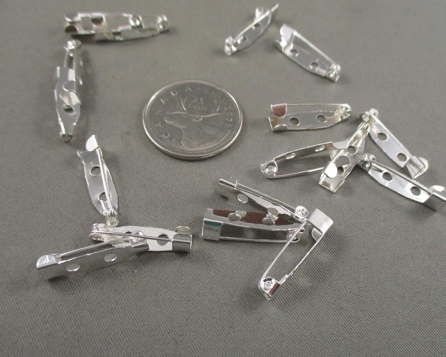 50% OFF!! Silver Tone Brooch Clips (1832)