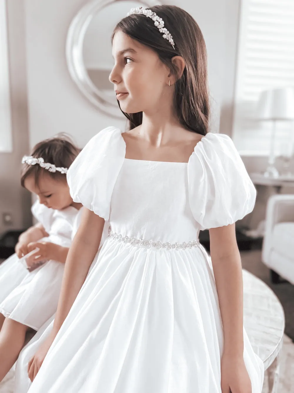 Evelyn Girls Silver Pearl Headband