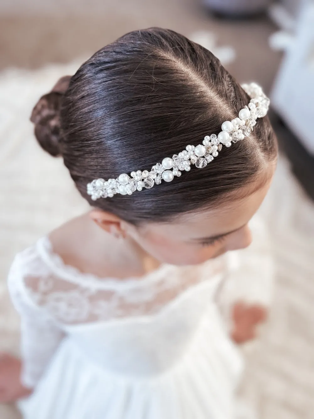 Evelyn Girls Silver Pearl Headband