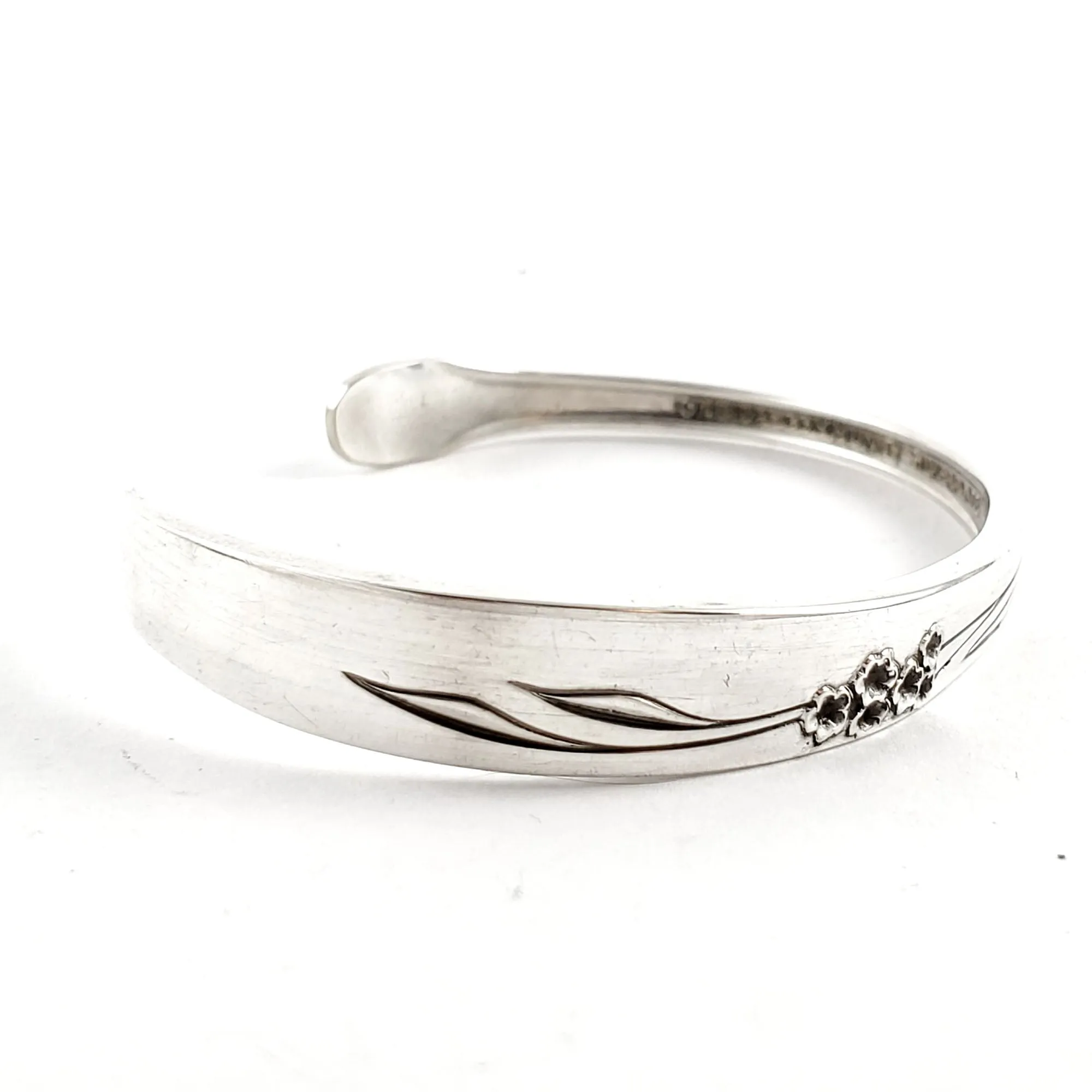 Oneida Gentle Rose Thin Spoon Bangle