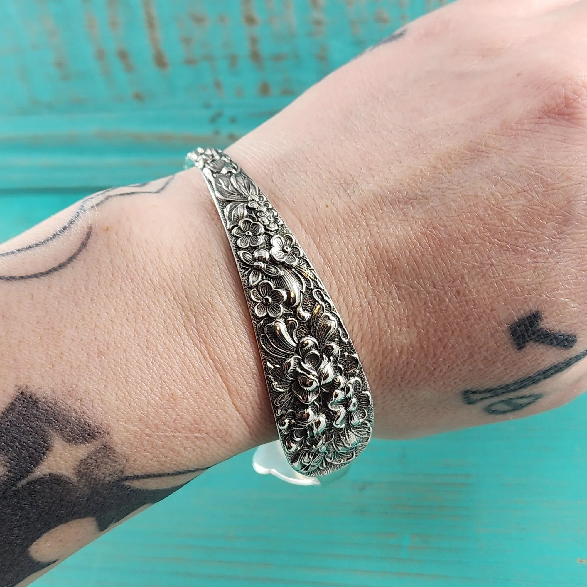 Sterling Silver Kirk Stieff Rose Repousse Lettuce Serving Fork Bangle Bracelet